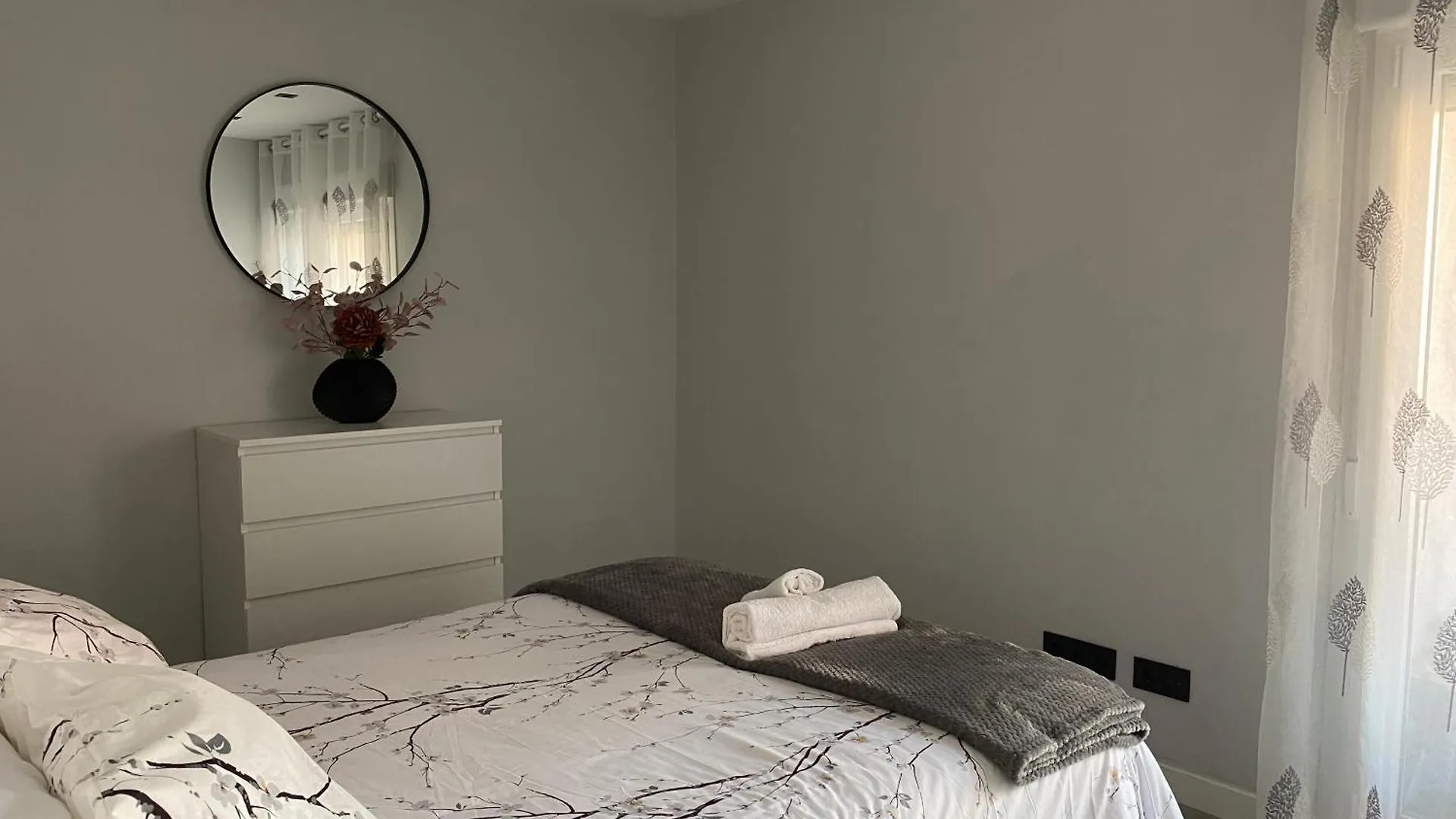 Piso Deluxe Centro Cerca Del Bec Apartment Barakaldo