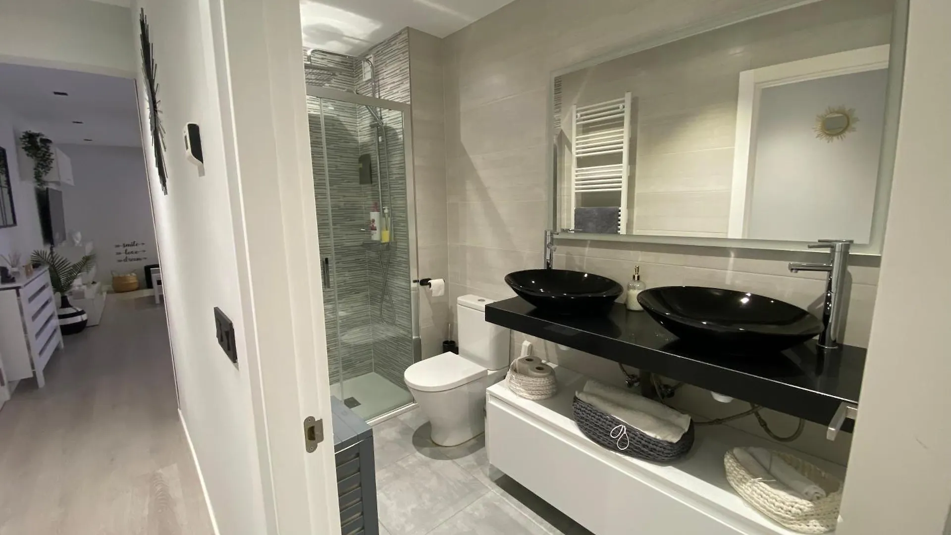 Piso Deluxe Centro Cerca Del Bec Apartment Barakaldo 0*,